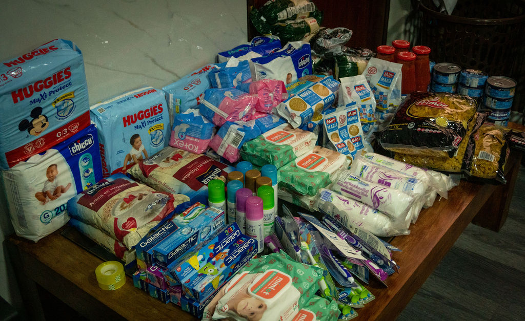 Insumos y donaciones reunidos por la comunidad
